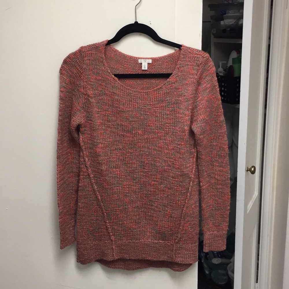 Sweater with diagonal detailing